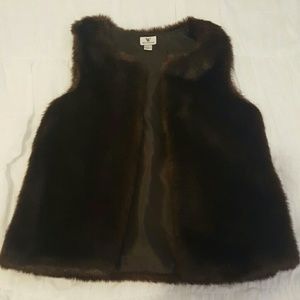 🔴FINAL Price! Faux Fur Brown Vest